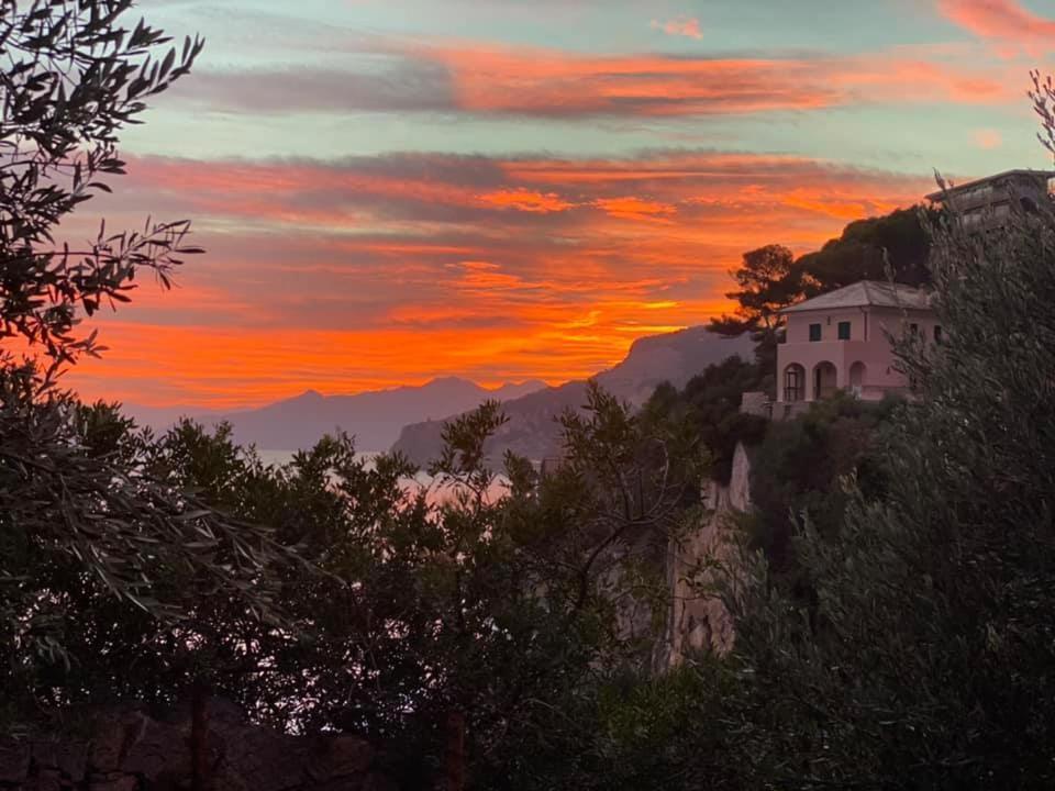 Hotel Riz Finale Ligure Exteriör bild